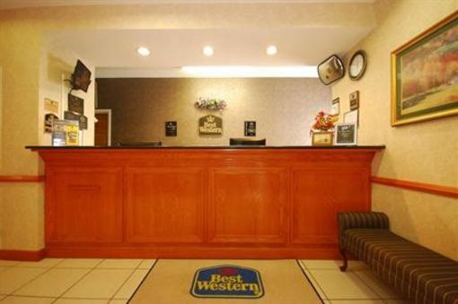 фото отеля BEST WESTERN Carrollton Inn & Suites