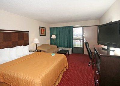 фото отеля Quality Inn, Mount Airy, NC