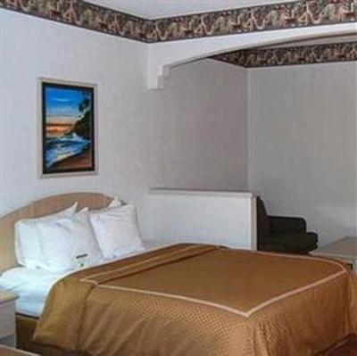 фото отеля Sleep-N-Go Inn & Suites