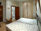 фото отеля Hostal La Plata