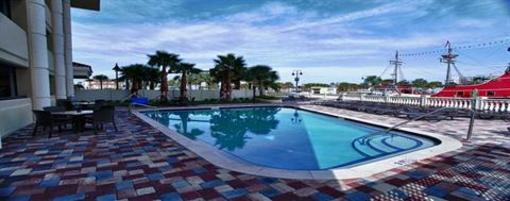 фото отеля Pier House 60 Clearwater Beach Marina Hotel