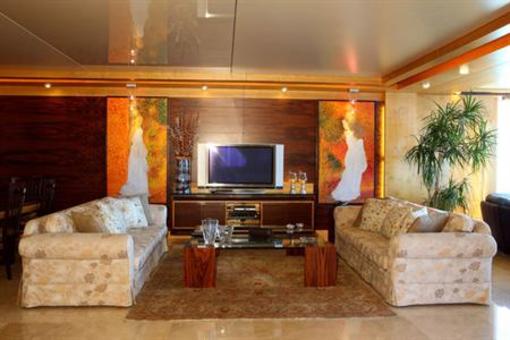 фото отеля Lahoya Suites Beirut