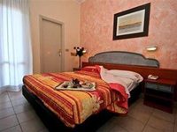 Hotel Brown