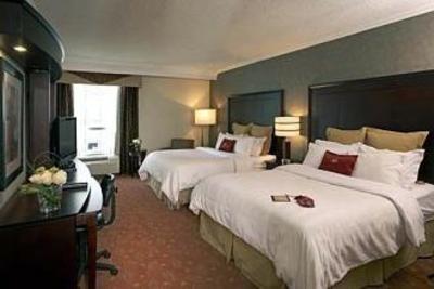 фото отеля Crowne Plaza Hotel Hamilton