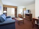 фото отеля Holiday Inn Express Hotel & Suites - Airport East