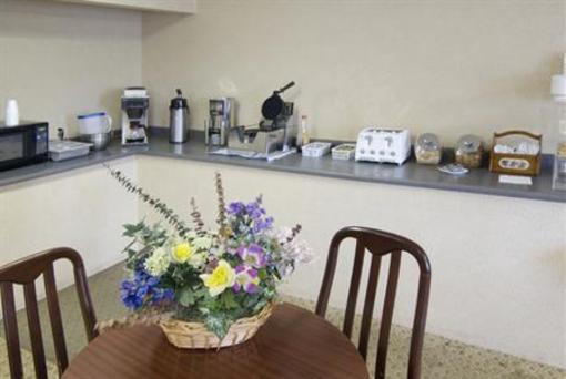 фото отеля Americas Best Value Inn Jonesboro