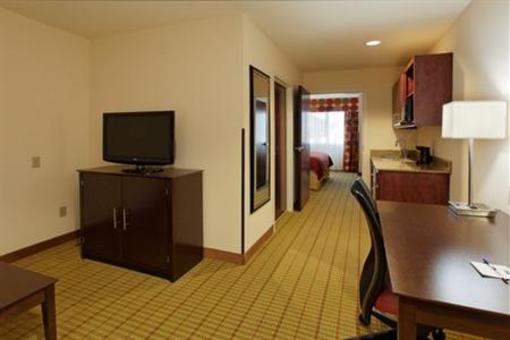 фото отеля Holiday Inn Express Hotel & Suites Florence NE