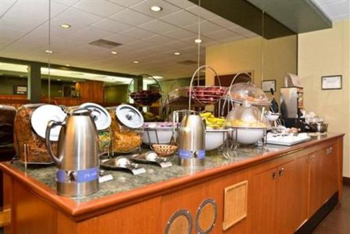фото отеля BEST WESTERN Burlington Inn