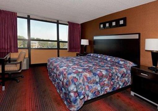 фото отеля Rodeway Inn Secaucus