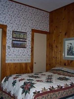 фото отеля Lake Winnipesaukee Motel