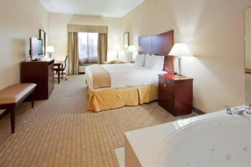 фото отеля Holiday Inn Express Hotel & Suites Mineral Wells