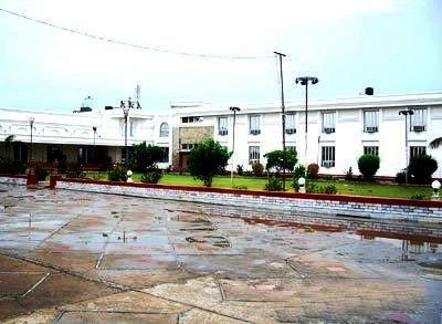 фото отеля Goverdhan Palace Hotel Mathura