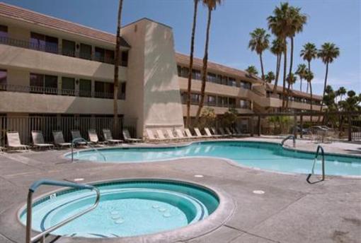 фото отеля Vagabond Inn Palm Springs