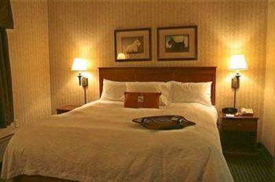 фото отеля Hampton Inn Scottsburg