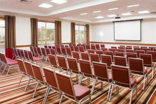 фото отеля DoubleTree by Hilton Raleigh-Cary