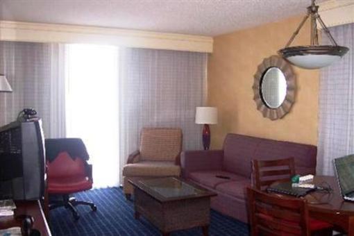 фото отеля Courtyard by Marriott Virginia Beach Oceanfront/South