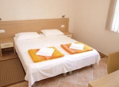 фото отеля Villa Bondi Makarska