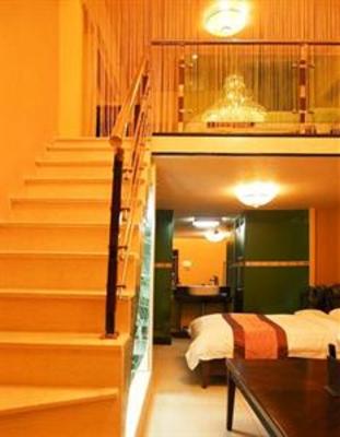 фото отеля Jinghua Business Hotel