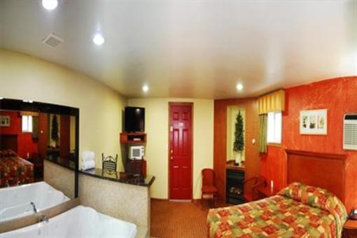 фото отеля Fellows Creek Lodge