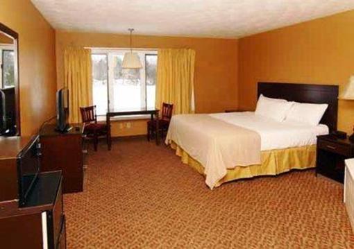 фото отеля Econo Lodge Inn & Suites Wetmore