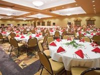 Holiday Inn Hotel Express & Suites Sioux Falls - Brandon