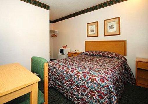 фото отеля Econo Lodge Wildwood Inn