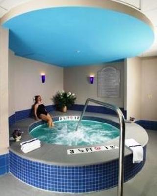 фото отеля Holiday Inn Salem