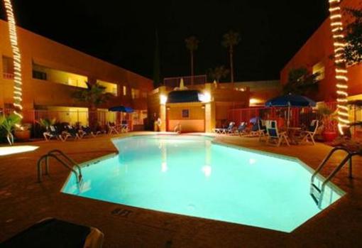 фото отеля Best Western Plus InnSuites Tucson Foothills Hotel & Suites