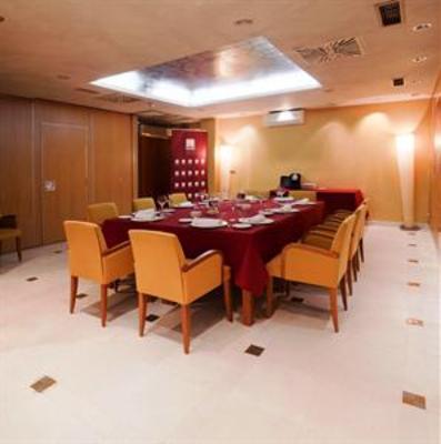 фото отеля Hotel Fruela