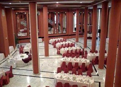 фото отеля Tryp Medea Hotel