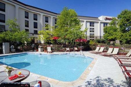 фото отеля Hampton Inn Harrisburg West