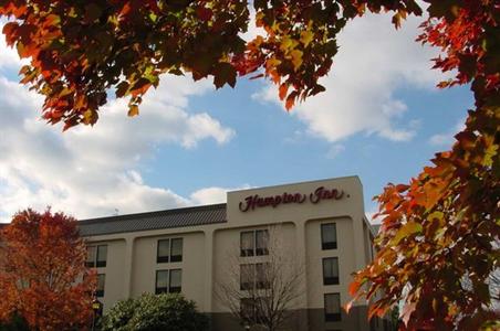 фото отеля Hampton Inn Harrisburg West