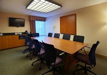фото отеля Hampton Inn Harrisburg West