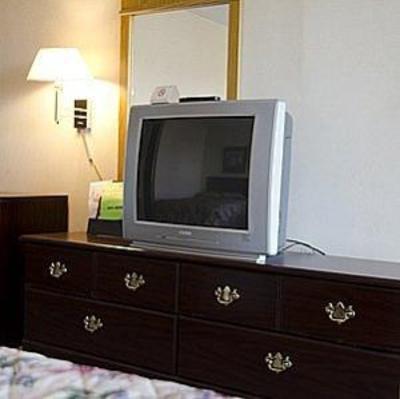 фото отеля Royal Inn Spartanburg
