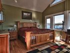 фото отеля Birds of a Feather Bed and Breakfast Victoria