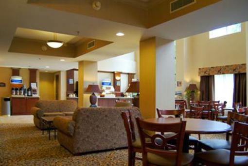 фото отеля Holiday Inn Express Hotel & Suites Brevard