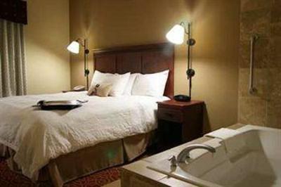 фото отеля Hampton Inn Lincoln (Illinois)