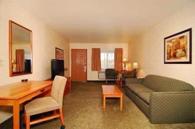 фото отеля BEST WESTERN Holiday Motel