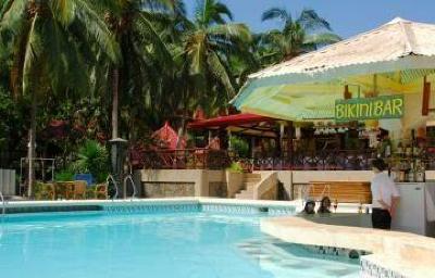 фото отеля Club Ten Beach Resort