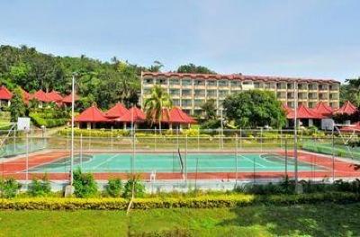 фото отеля Club Ten Beach Resort