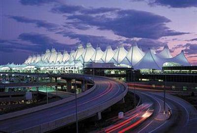 фото отеля aloft Denver International Airport