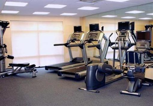 фото отеля SpringHill Suites Erie