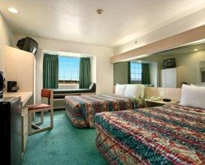 фото отеля Days Inn and Suites Pryor