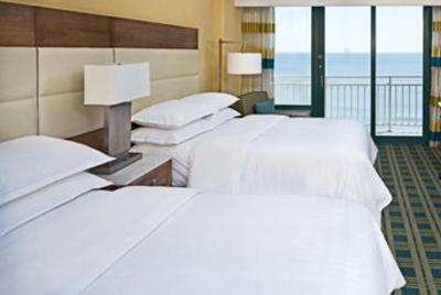 фото отеля Sheraton Oceanfront Hotel