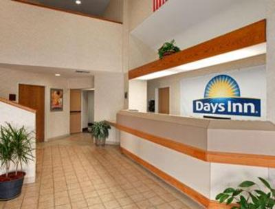 фото отеля Days Inn Olathe Medical Center
