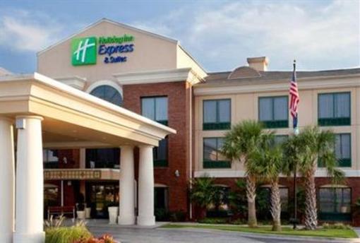 фото отеля Holiday Inn Express Hotel & Suites Florence Civic Center @ I-95