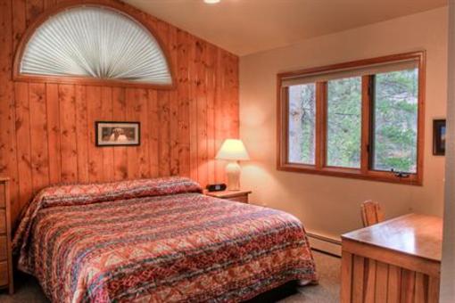 фото отеля McGregor Mountain Lodge