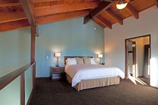 фото отеля Mammoth Creek Inn