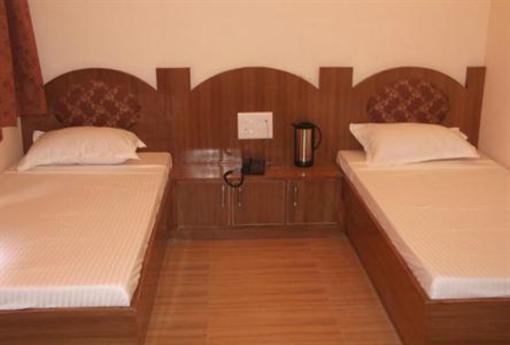 фото отеля Hotel Kalash Residency