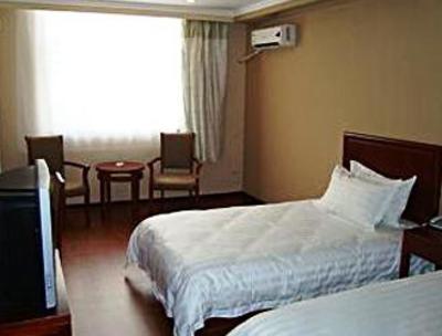 фото отеля Youjia Inn Shijiazhuang North Railway Station